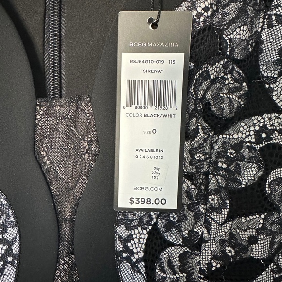 BCBGMAXAZRIA - Picture 4 of 12